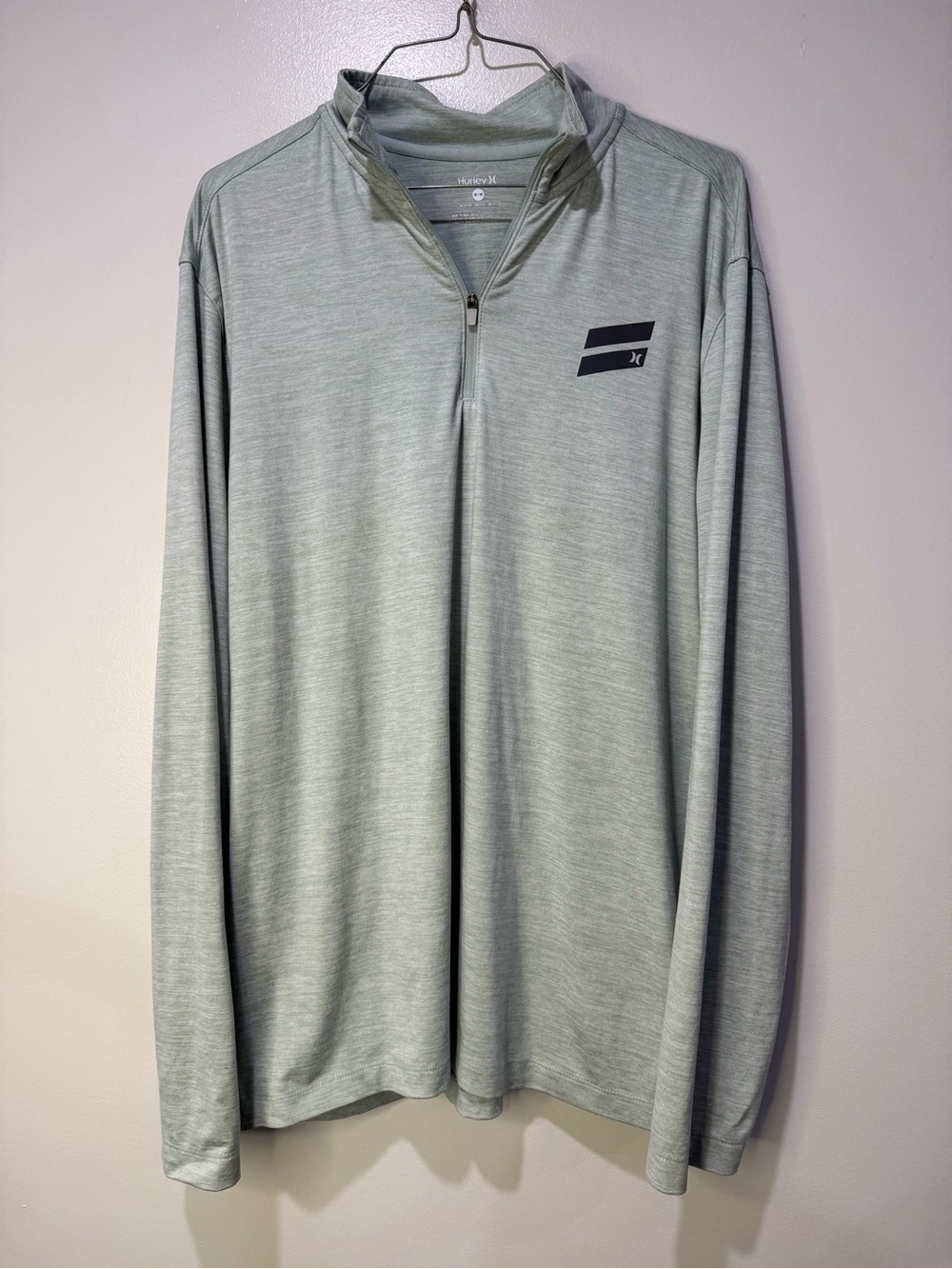 Hurley Men's Light Gray Quarter-Zip Pullover Sweater